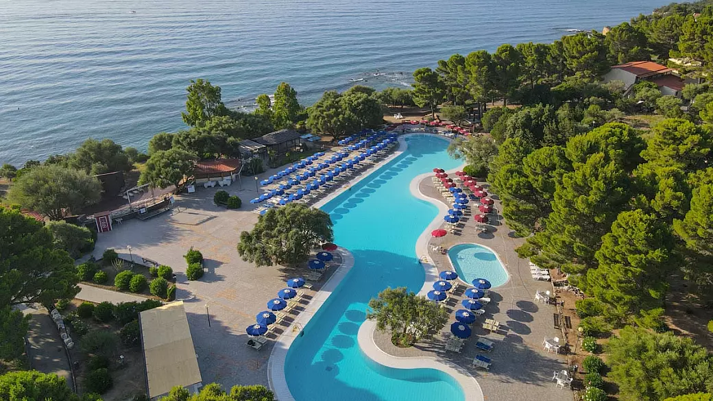 Club Esse Palmasera Resort
